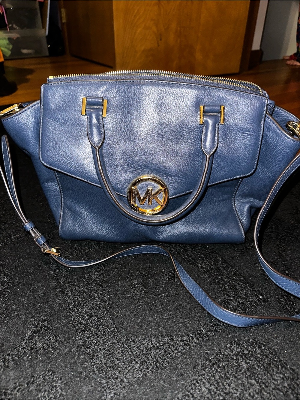 Michael Kors Hudson Large Leather Satchel Bag